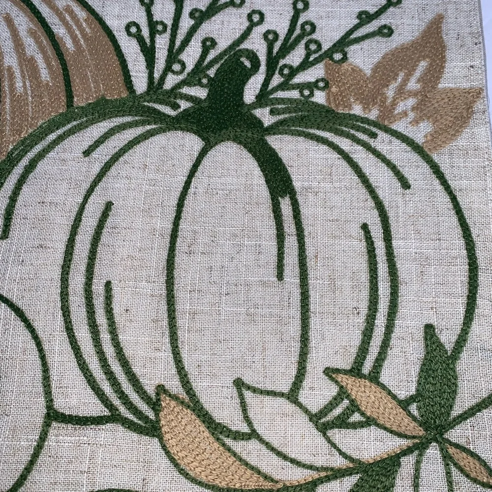 Harvest Mariola Pumpkins Embroidered Fall Table Runner 14x70 NWT (Q233-236)